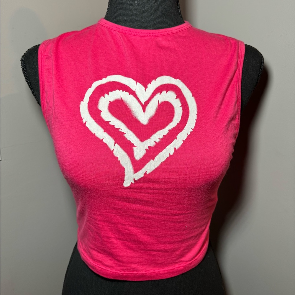 ✨🆕 Dolls Kill Motel Rocks Medium Gimon Crop Top In Hot Pink Heart